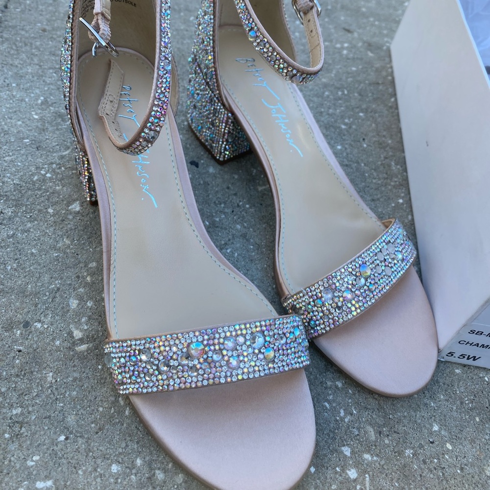 Blue by Betsy Johnson party holiday women’s MARI heeled 5.5W